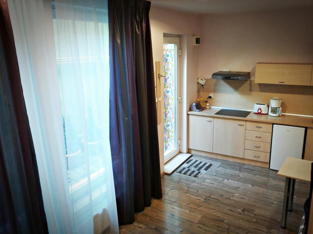 Lucas 10 Apartments Kluž Exteriér fotografie