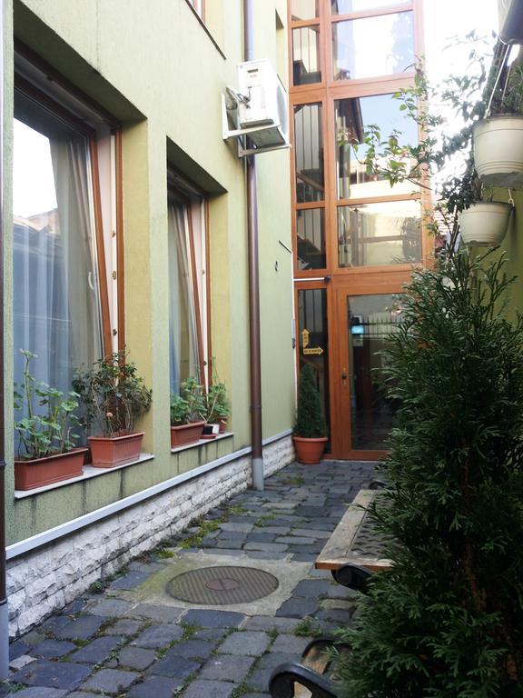 Lucas 10 Apartments Kluž Exteriér fotografie